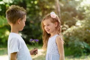 crush facts, psychological facts about crushes, facts crush, facts about crushes, psychology facts on crushes, crush psychology facts